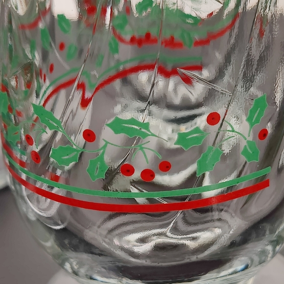 Vintage | Libbey Arby's 1987 Holly Berry glass Irish Coffee mugs with gold trim - Picture 6 of 16